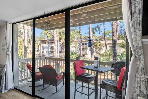 table for coffee cocktails 